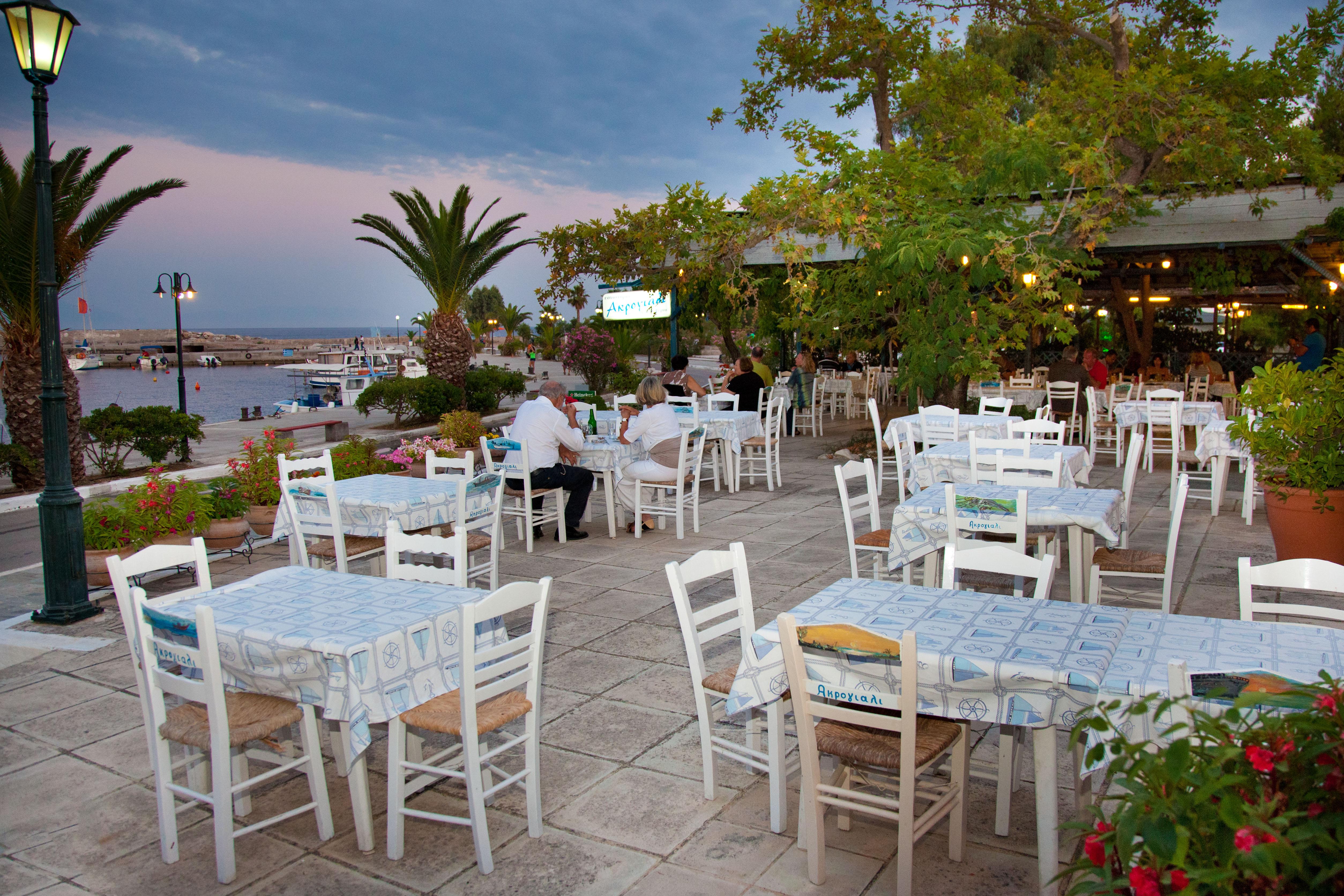 Akrogiali Hotel Agios Andreas  エクステリア 写真